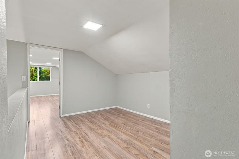 Property photo for 483 NE Conifer Drive, Bremerton photo 32