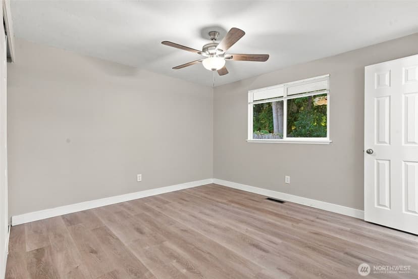 Property photo for 483 NE Conifer Drive, Bremerton photo 24