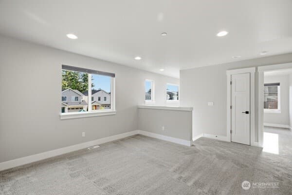 Property photo for 18527 Meridian Ave SE, Bothell photo 17