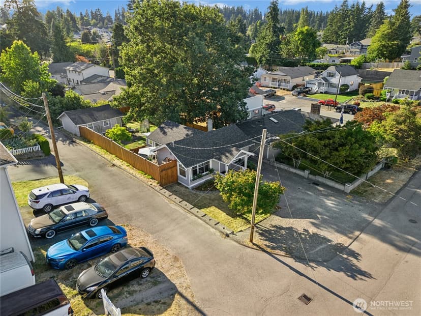 Property photo for 6708 Lombard Avenue, Everett photo 29