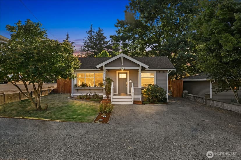 Property photo for 6708 Lombard Avenue, Everett photo 2