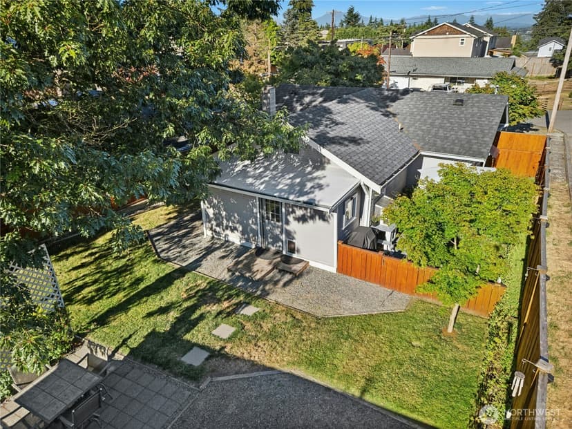 Property photo for 6708 Lombard Avenue, Everett photo 27