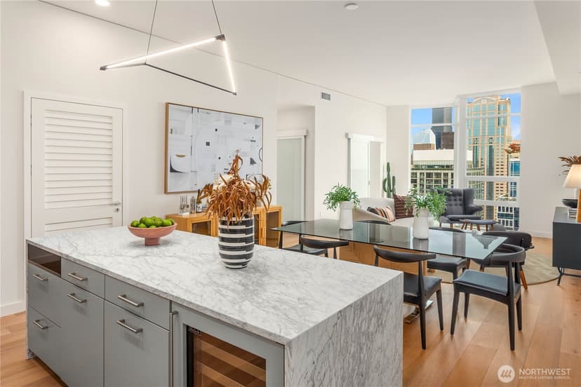 Property photo for 121 Stewart Street #3703, Seattle photo 13