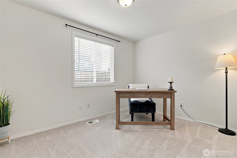 Property photo for 4704 60th Drive NE, Marysville photo 11