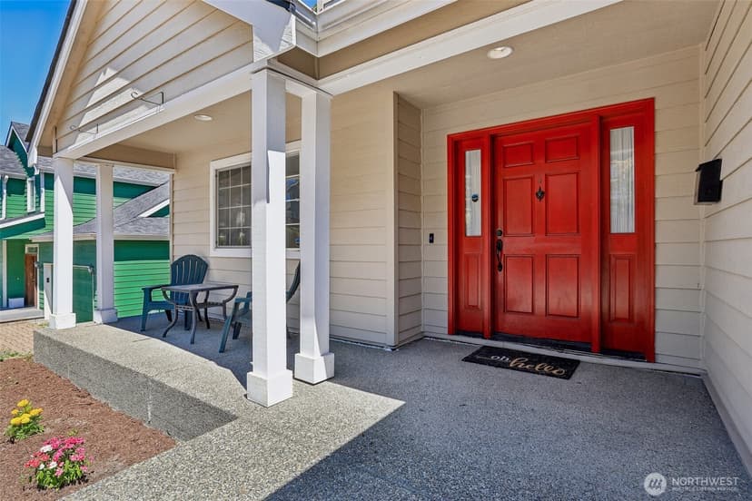 Property photo for 8139 4th Avenue SW, Seattle photo 2
