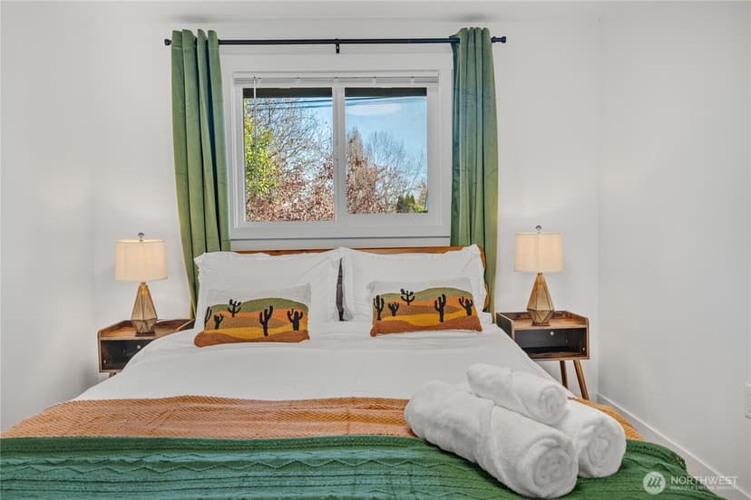 Property photo for 7935 13th Avenue SW #1, Seattle photo 22