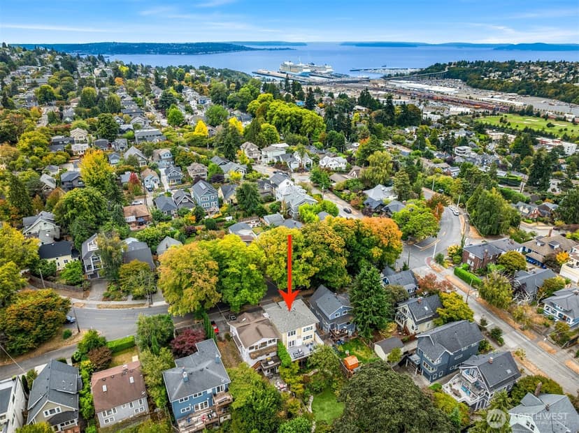 Property photo for 822 W Fulton Street, Seattle photo 36