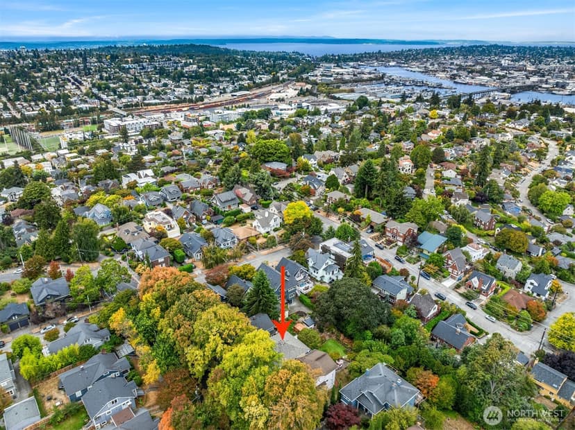 Property photo for 822 W Fulton Street, Seattle photo 35