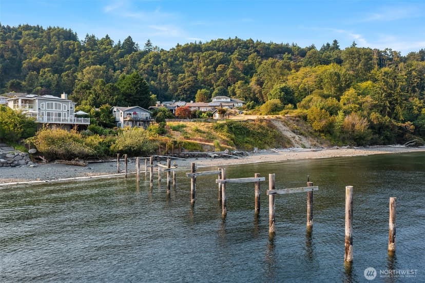 Property photo for 25764 Gold Beach Drive SW, Vashon photo 37