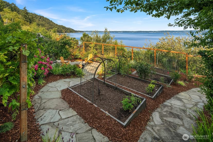 Property photo for 25764 Gold Beach Drive SW, Vashon photo 36