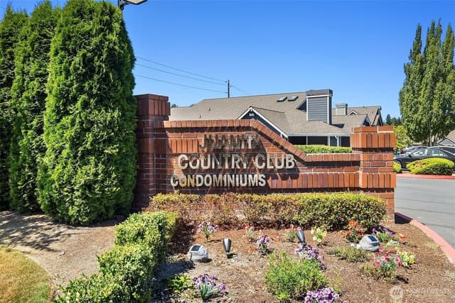 Property photo for 12602 109th Court NE #G103, Kirkland photo 2