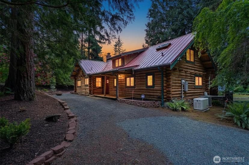 Property photo for 19125 233rd Avenue NE, Woodinville photo 37