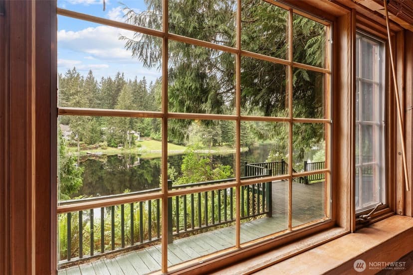Property photo for 19125 233rd Avenue NE, Woodinville photo 10