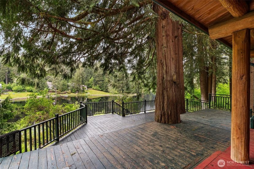 Property photo for 19125 233rd Avenue NE, Woodinville photo 31
