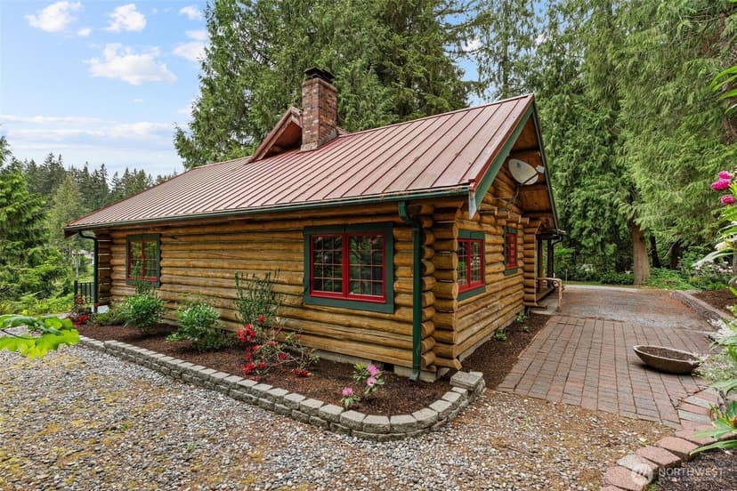 Property photo for 19125 233rd Avenue NE, Woodinville