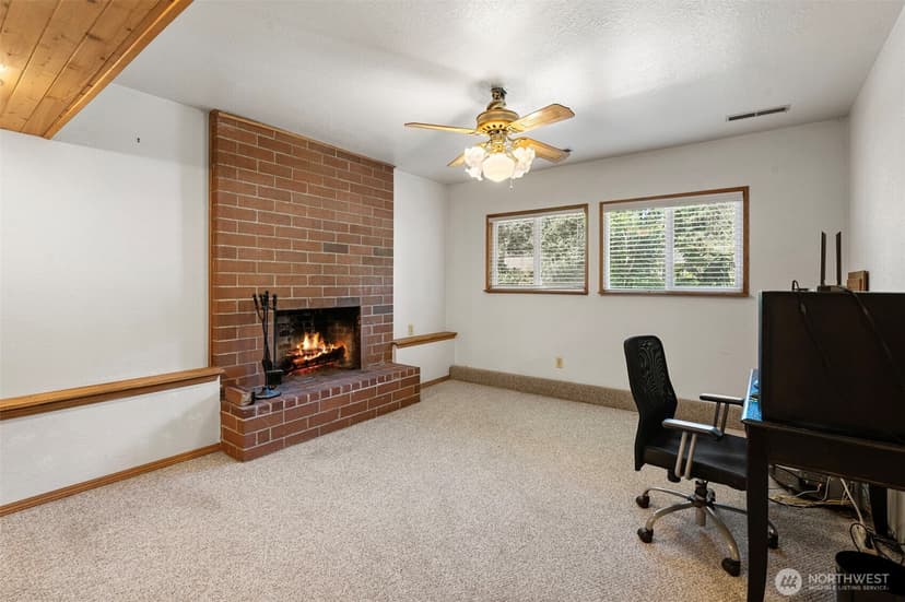 Property photo for 5609 41st Avenue E, Tacoma photo 18