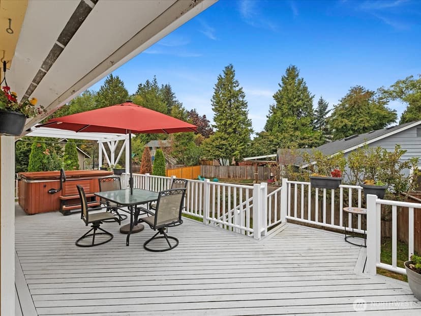 Property photo for 414 97th Avenue SE, Lake Stevens photo 32