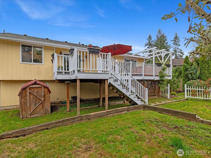 Property photo for 414 97th Avenue SE, Lake Stevens photo 30