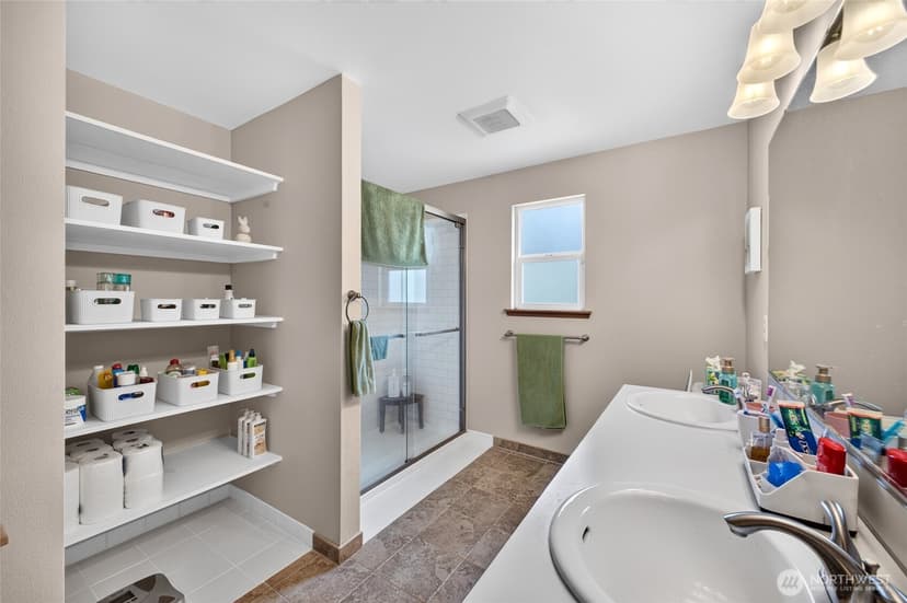 Property photo for 2907 173rd Street E, Tacoma photo 15