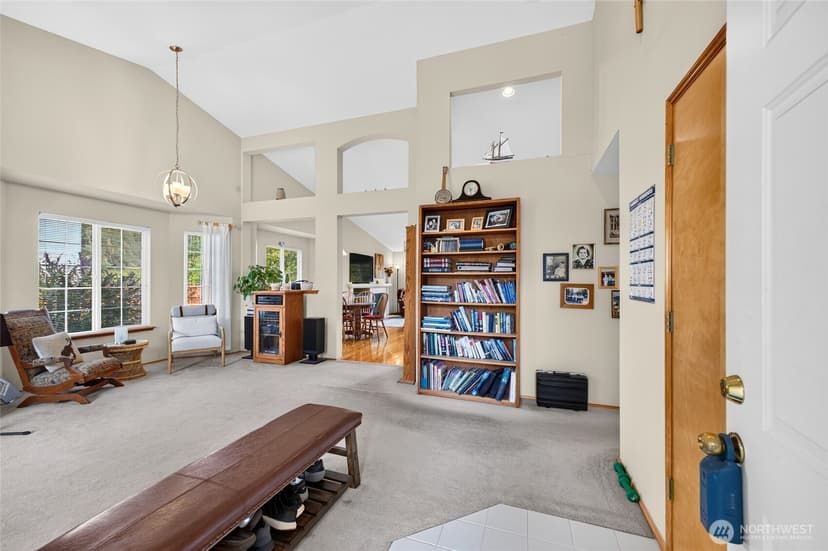 Property photo for 2907 173rd Street E, Tacoma photo 3