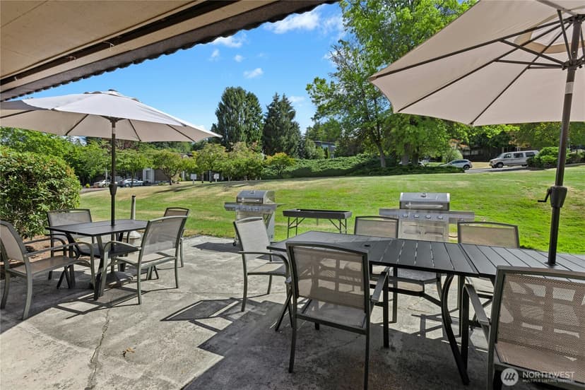 Property photo for 11208 NE 68th Street #110, Kirkland photo 20