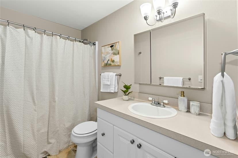 Property photo for 11208 NE 68th Street #110, Kirkland photo 16