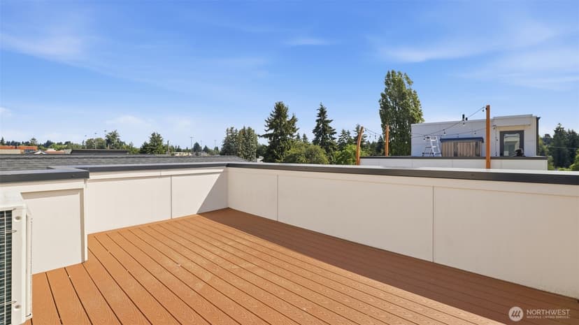 Property photo for 8815 Interlake Avenue N #C, Seattle photo 18