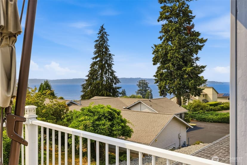 Property photo for 921 SW 296th Street, Federal Way photo 20