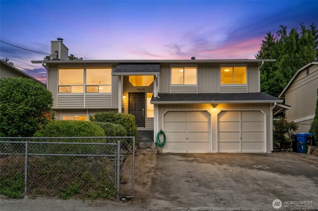 Property photo for 9420 7th Avenue SW, Seattle