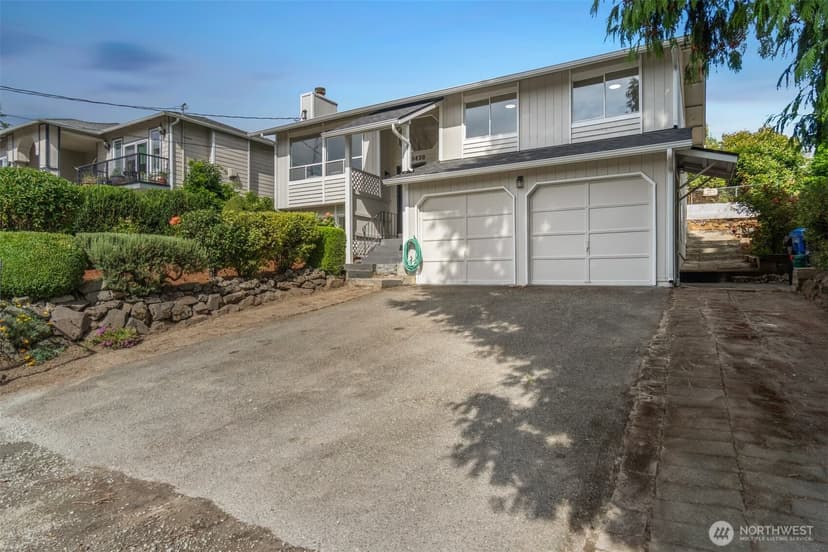Property photo for 9420 7th Avenue SW, Seattle photo 29