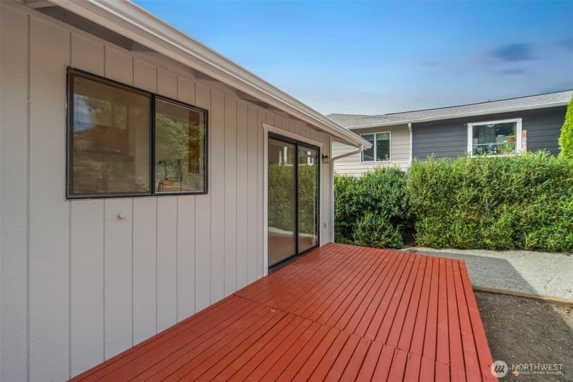 Property photo for 9420 7th Avenue SW, Seattle photo 24