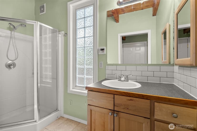 Property photo for 10544 Sidney Road SW, Port Orchard photo 33