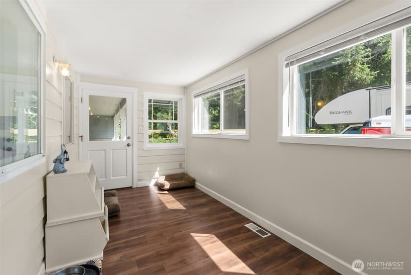 Property photo for 10544 Sidney Road SW, Port Orchard photo 20