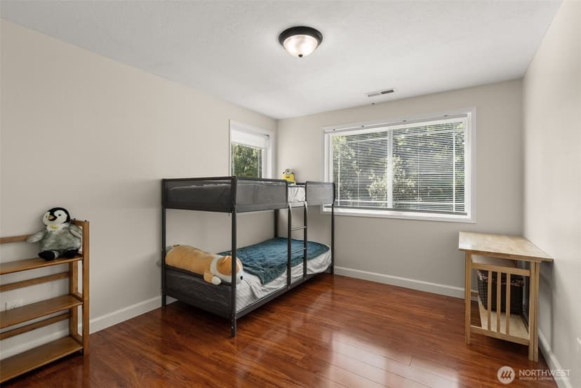 Property photo for 10544 Sidney Road SW, Port Orchard photo 19