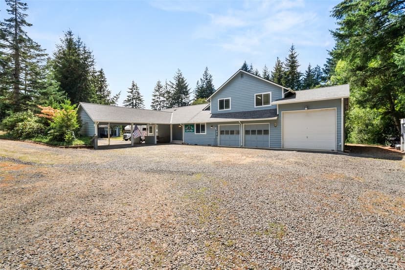 Property photo for 10544 Sidney Road SW, Port Orchard photo 2