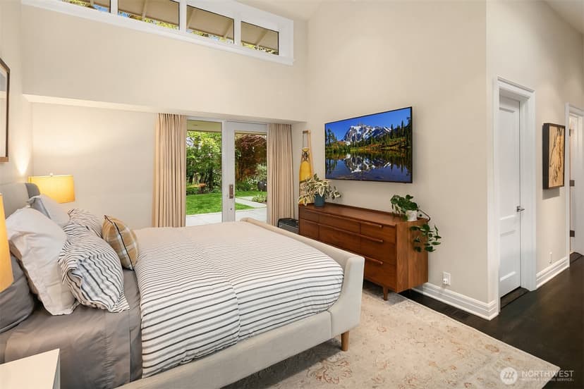 Property photo for 2017 Parkside Drive E, Seattle photo 21
