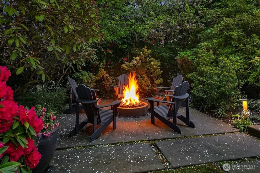 Property photo for 2017 Parkside Drive E, Seattle photo 34
