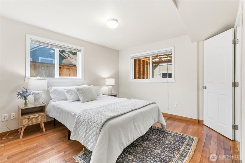 Property photo for 8528 S 121st Street, Seattle photo 19