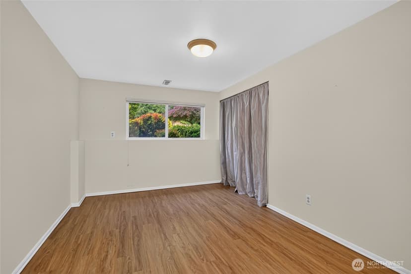 Property photo for 509 NW 178th Place, Shoreline photo 25