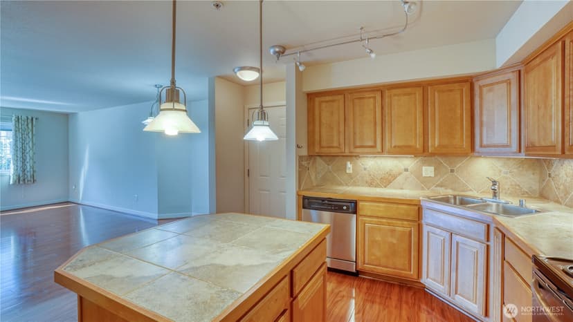 Property photo for 13405 97th Avenue E #207, Puyallup photo 13