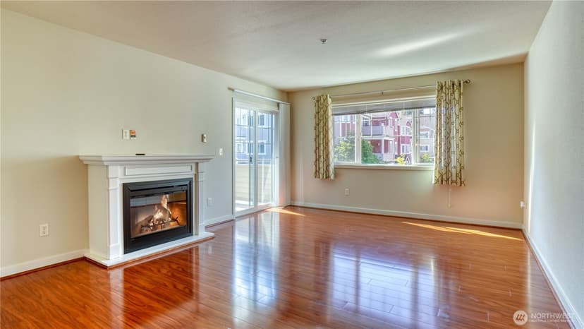 Property photo for 13405 97th Avenue E #207, Puyallup photo 6