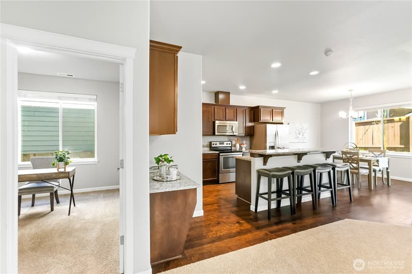 Property photo for 3824 Discovery Avenue SW, Bremerton photo 12