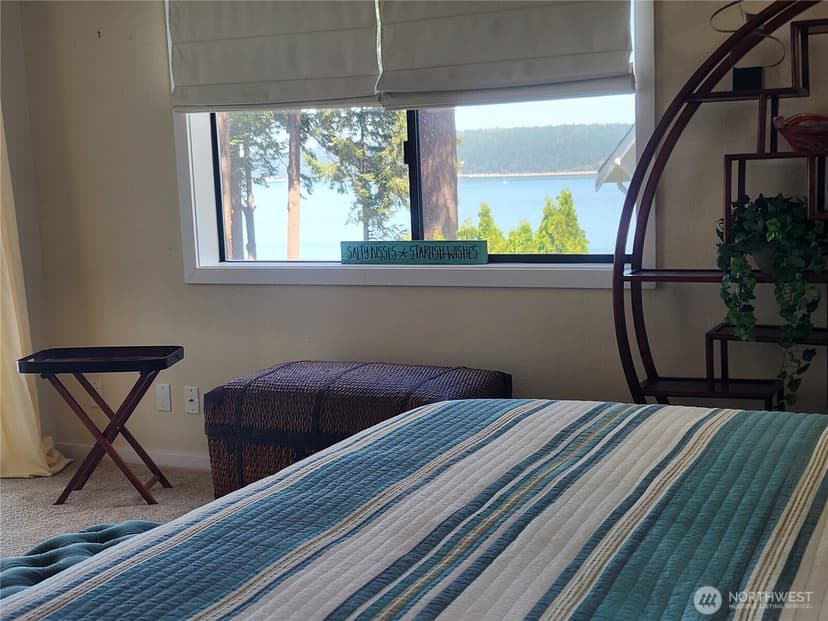 Property photo for 2426 Eastpoint Drive, Langley photo 19