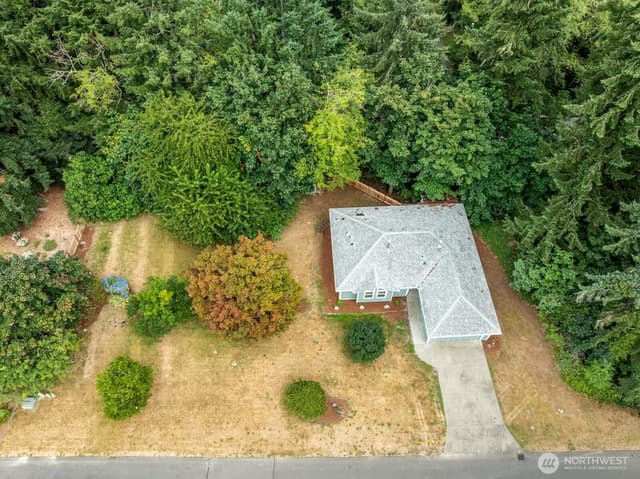 Property photo for 2343 Steamboat Loop E, Port Orchard photo 4