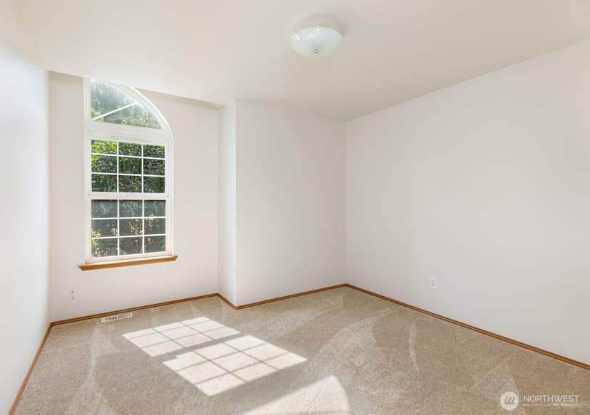 Property photo for 2343 Steamboat Loop E, Port Orchard photo 21