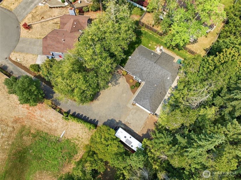 Property photo for 4500 NW Scarlet Court, Silverdale photo 36