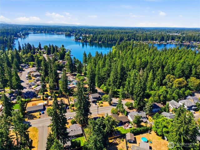 Property photo for 22818 SE 288th Street, Maple Valley photo 5
