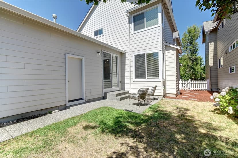 Property photo for 19003 NE 68th Street, Redmond photo 36