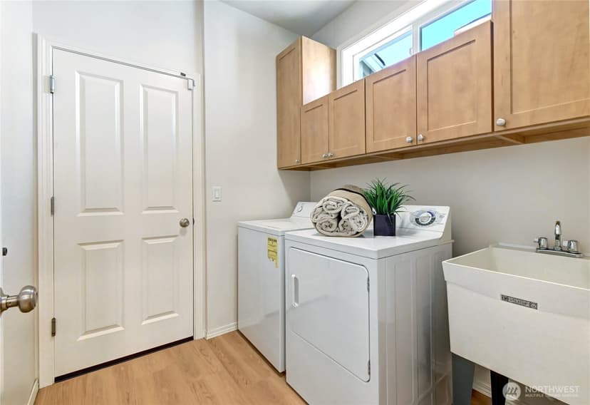 Property photo for 19003 NE 68th Street, Redmond photo 40
