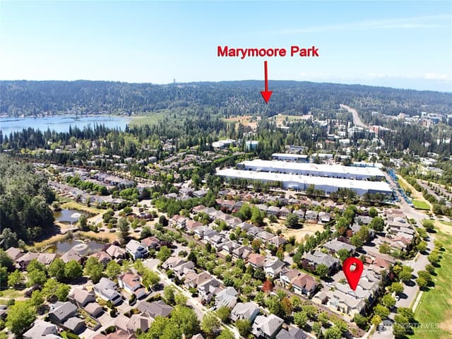 Property photo for 19003 NE 68th Street, Redmond photo 4